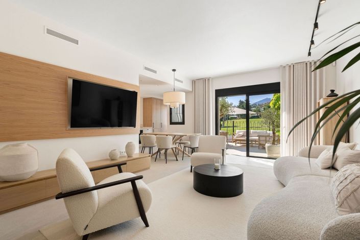 Image No.6-3 Bed Townhouse for sale