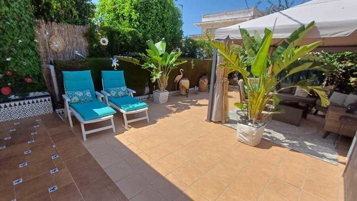 Image No.17-3 Bed Townhouse for sale