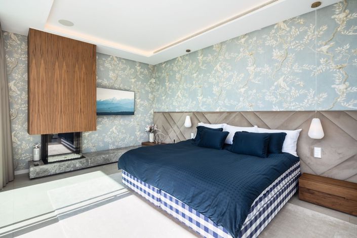 Image No.20-8 Bed Villa for sale