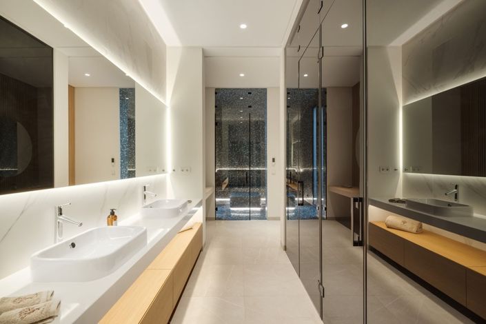 Image No.25-8 Bed Villa for sale