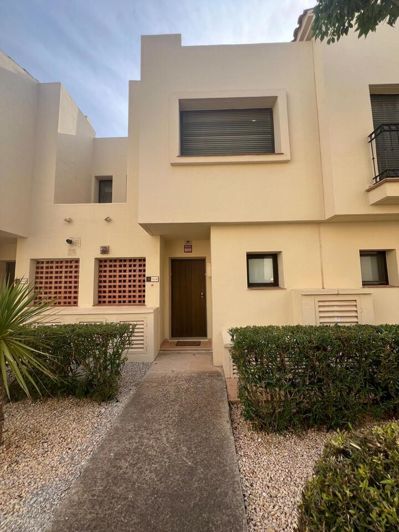 Image No.2-2 Bed Townhouse for sale