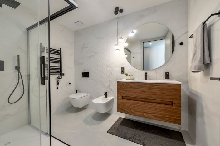 Image No.30-8 Bed Villa for sale