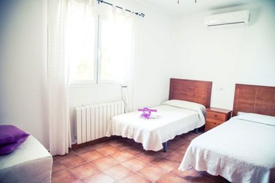 property-in-ibiza-14-large