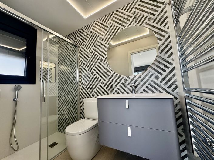 Image No.27-3 Bed Villa for sale