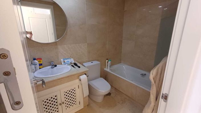 Image No.8-2 Bed Apartment for sale