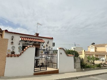 4225semidetachedbungalowinbenijofar2504251402