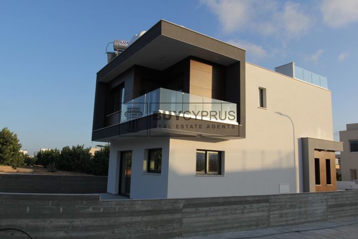 Image No.3-3 Bed Villa for sale