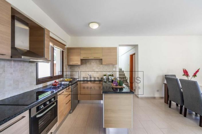 Image No.10-4 Bed Villa for sale