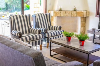 Detached Villa For Sale  in  Peyia