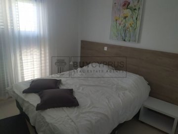 Town House For Sale  in  Universal