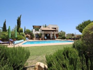 Detached Villa For Sale  in  Aphrodite Hills