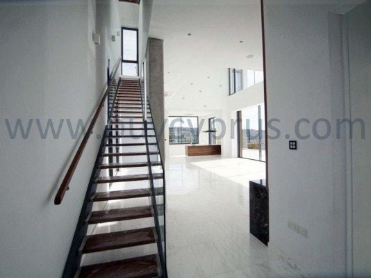 Image No.30-5 Bed Villa for sale