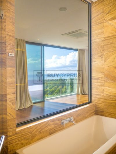 Image No.43-5 Bed Villa for sale