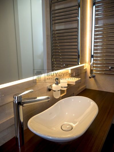 Image No.44-5 Bed Villa for sale