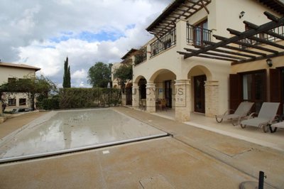 Apartment For Sale  in  Aphrodite Hills