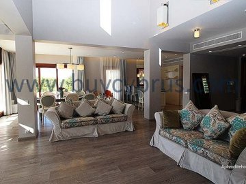 DETACHED 6 BEDROOM LUXURY VILLA IN APHRODITE HILLS