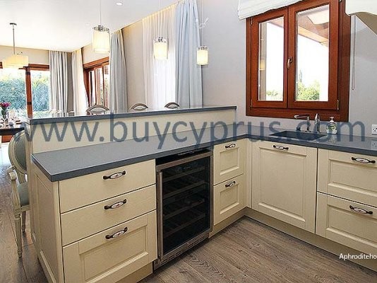 Image No.6-6 Bed Villa for sale