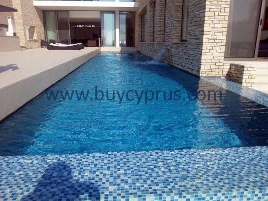 Image No.12-5 Bed Villa for sale