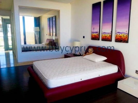 Image No.9-5 Bed Villa for sale