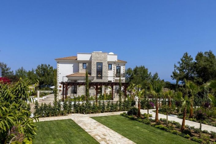 Image No.47-5 Bed Villa for sale