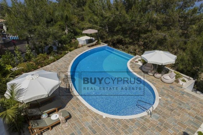 Image No.54-5 Bed Villa for sale