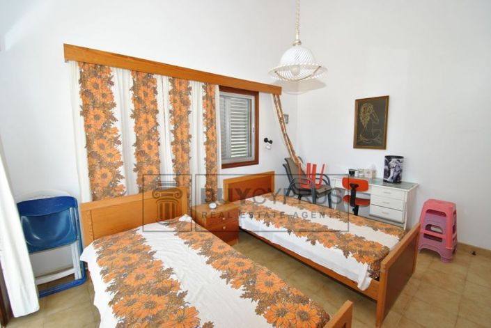 Image No.55-2 Bed Villa for sale