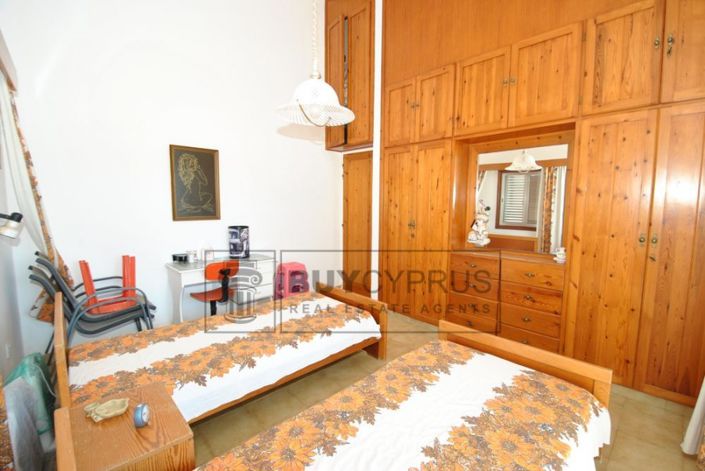 Image No.56-2 Bed Villa for sale