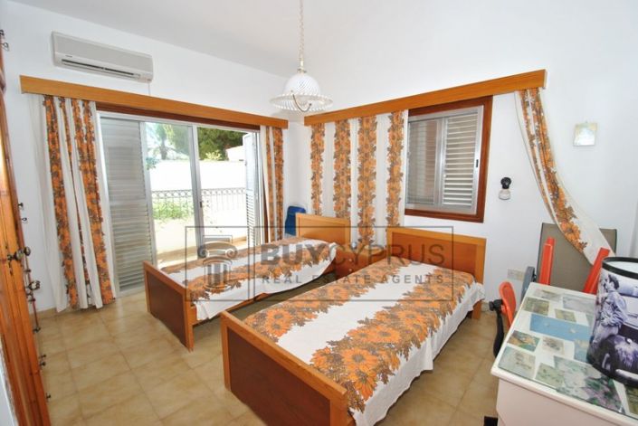 Image No.57-2 Bed Villa for sale