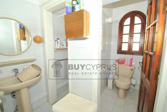 Image No.60-2 Bed Villa for sale