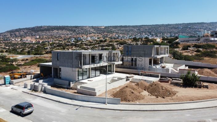 Image No.7-3 Bed Villa for sale