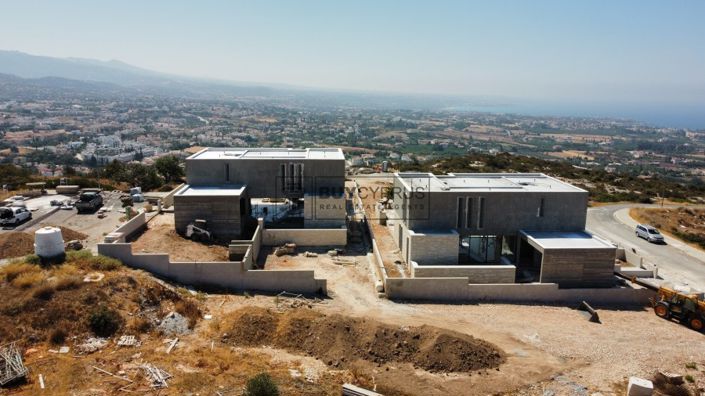 Image No.8-3 Bed Villa for sale