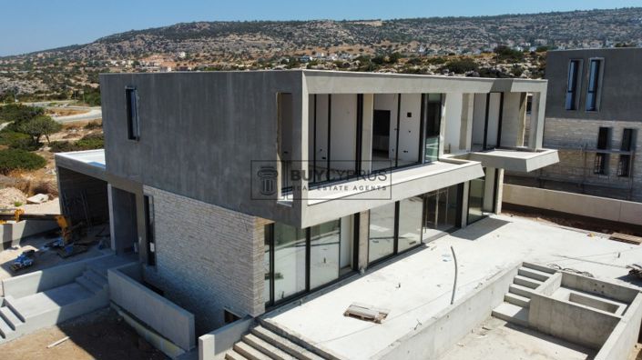 Image No.9-3 Bed Villa for sale