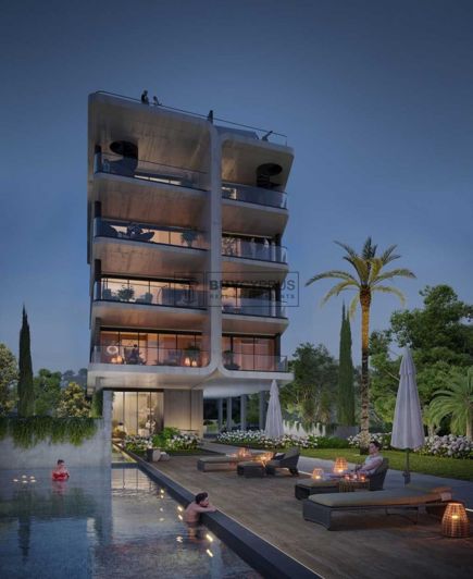 Image No.8-4 Bed Apartment for sale