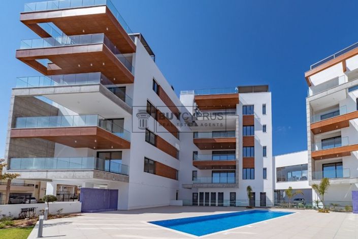 Image No.8-2 Bed Apartment for sale