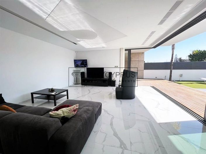 Image No.5-3 Bed Villa for sale