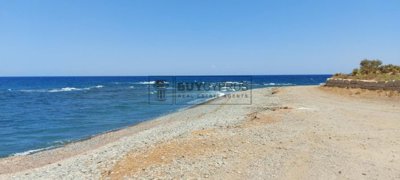 Detached Villa For Sale  in  Pomos