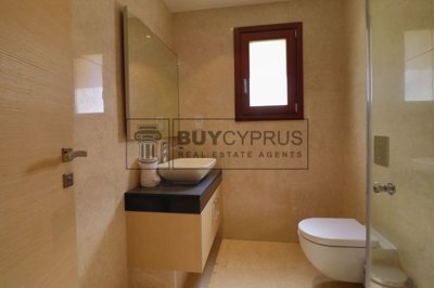 Apartment For Sale  in  Aphrodite Hills