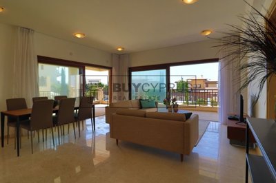 Apartment For Sale  in  Aphrodite Hills