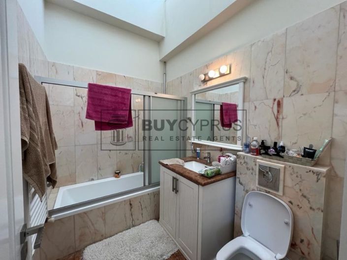 Image No.15-Villa de 7 chambres à vendre à Emba