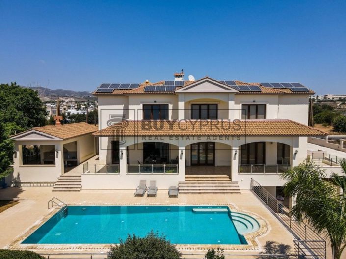 Image No.5-Villa de 7 chambres à vendre à Emba