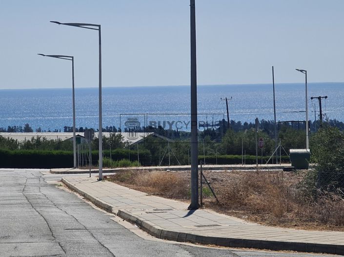 Image No.21-3 Bed Apartment for sale