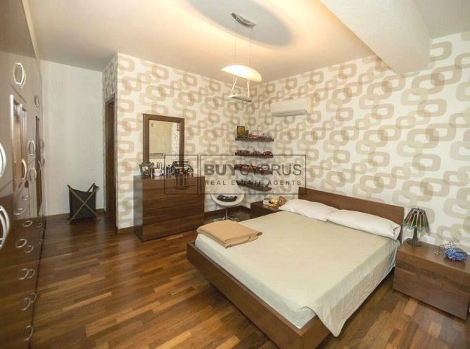 Image No.13-Villa de 5 chambres à vendre à Agios Athanasios