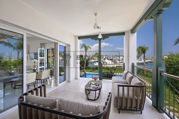 Image No.12-3 Bed Villa for sale