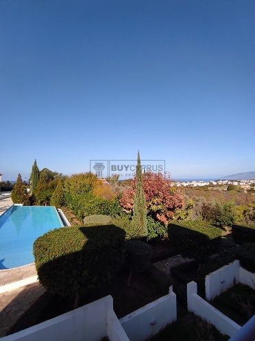 Image No.4-2 Bed Townhouse for sale