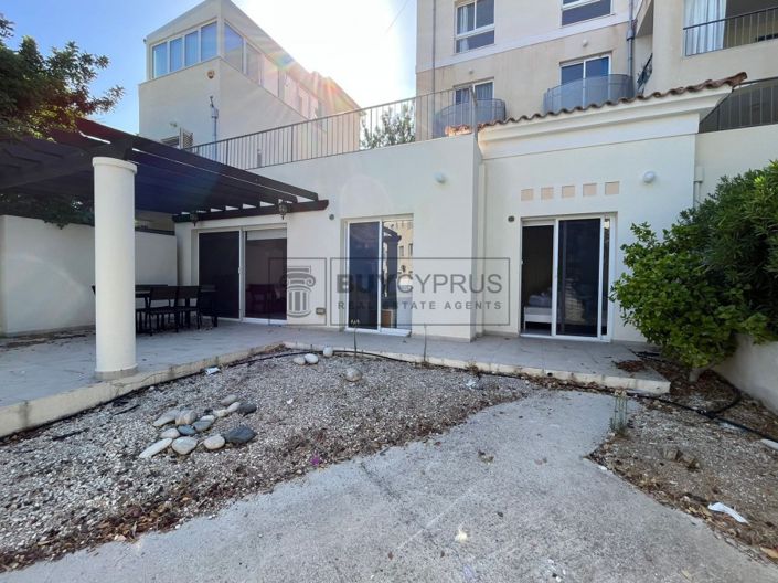 Image No.2-Appartement de 2 chambres à vendre à Universal