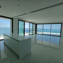 Penthouse For Sale  in  Yermasoyia