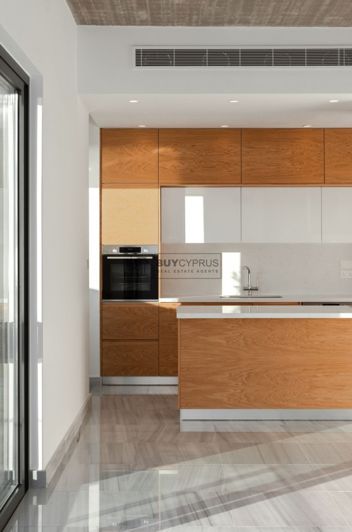 Image No.14-5 Bed Villa for sale