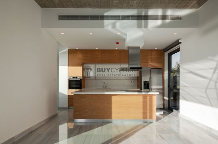 Image No.15-5 Bed Villa for sale