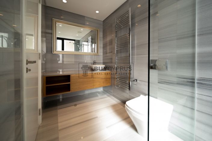 Image No.24-5 Bed Villa for sale