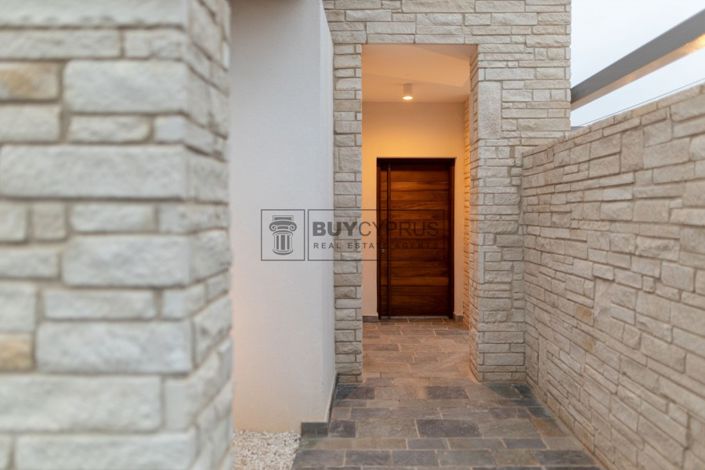 Image No.7-5 Bed Villa for sale